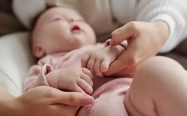 عکس العمل نوزاد به صدا در خواب