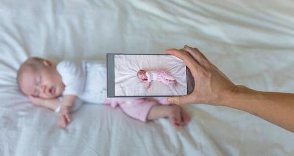 عکس از اجزای صورت نوزاد