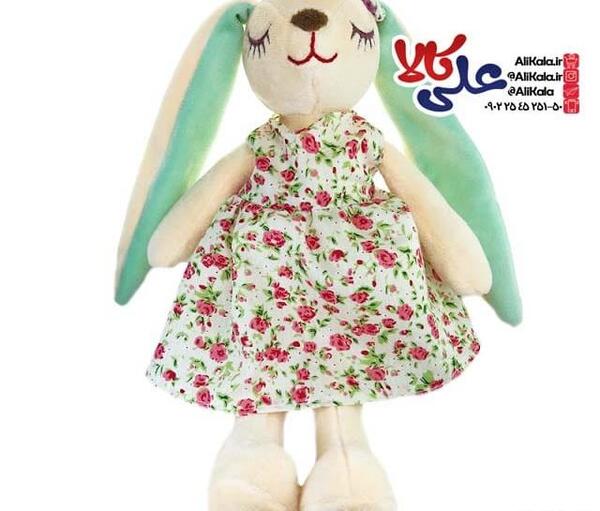 عکس نوزاد با عروسک خرگوش