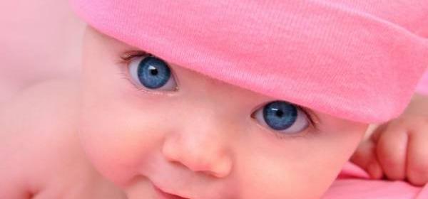 عکس نوزاد چشم رنگی زیبا