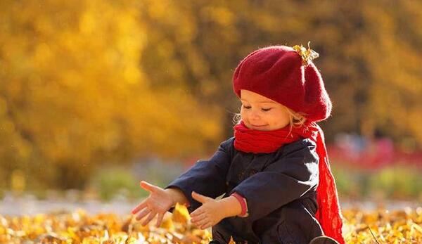عکس ماهگرد نوزاد دختر پاییزی