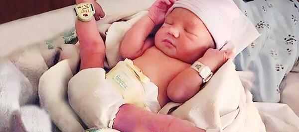 بامزه عکس نوزاد تازه متولد شده