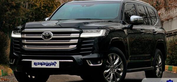 عکس های ماشین لندکروز مشکی