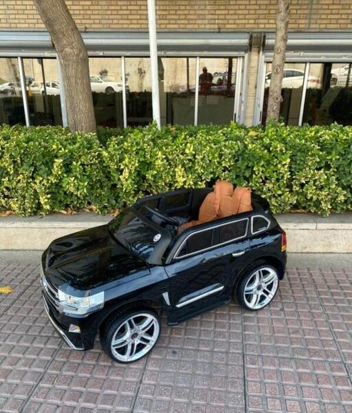 عکس های ماشین لندکروز مشکی