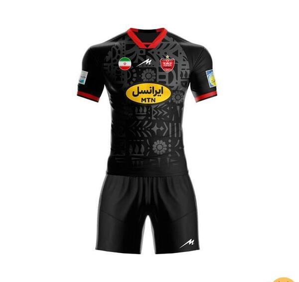 عکس لباس مشکی پرسپولیس