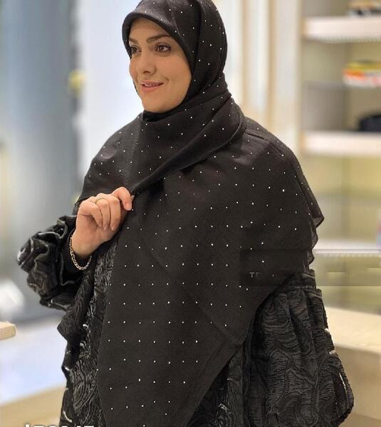 عکس روسری مشکی شیک
