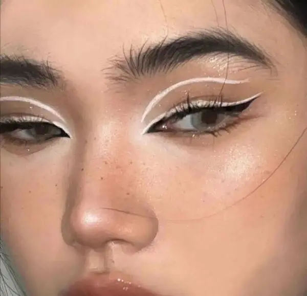 عکس سایه چشم مشکی دخترانه