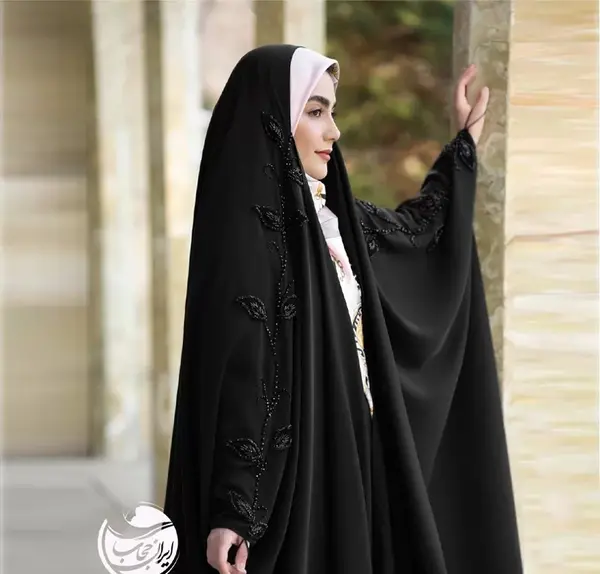 عکس چادر مشکی گلدوزی شده