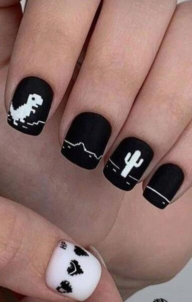 عکس ناخن مشکی ترسناک