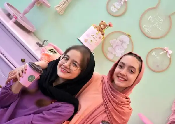 عکس مومو در سریال بچه مهندس در ۱۳ سالگی