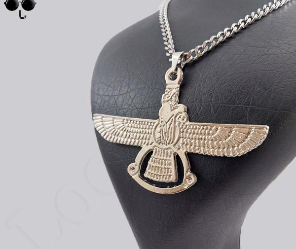 عکس گردنبند مردانه فروهر