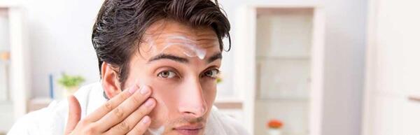 عکس پاکسازی صورت مردانه