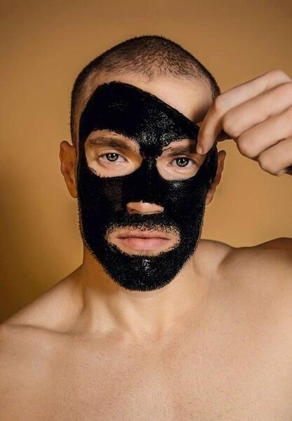 عکس پاکسازی صورت مردانه