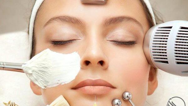 عکس پاکسازی صورت مردانه