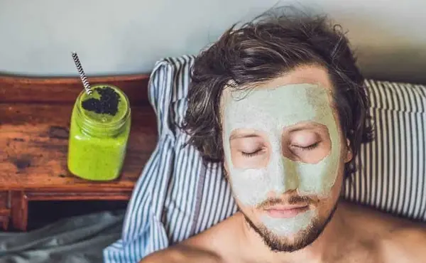 عکس پاکسازی صورت مردانه