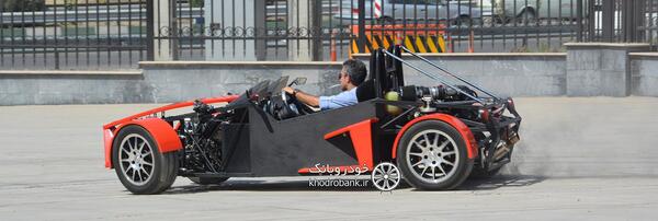 عکس ماشین طوفانی
