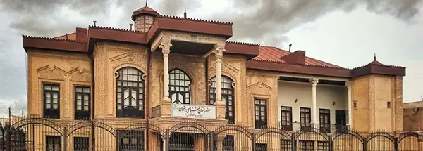 عکس مرد نمکی در موزه