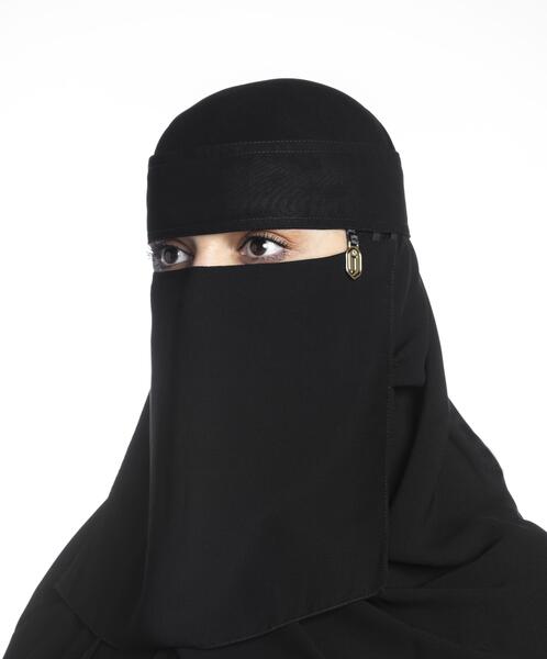 عکس فیلم مرد نقاب دار