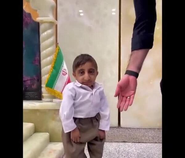 عکس مرد کوچک ترین