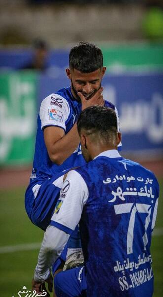 عکس شادی مرد