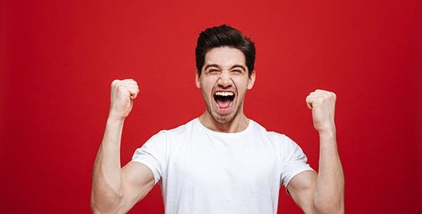 عکس یک مرد شاد