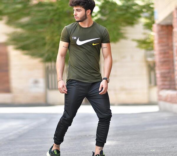 عکس لباس مرد سبز