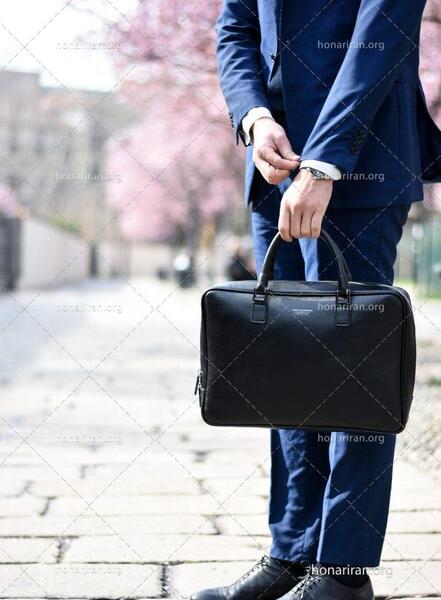 عکس با کیفیت مرد با کت و شلوار