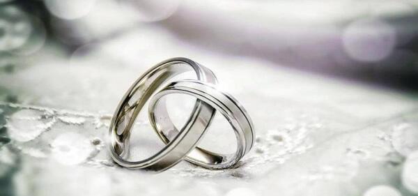 عکس دومین ماهگرد ازدواج