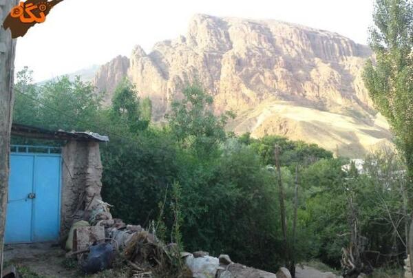 عکس قلعه میمون