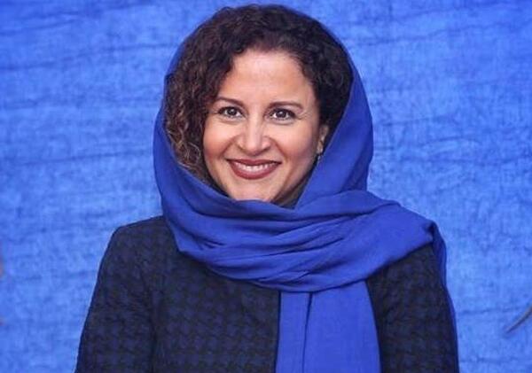 عکس فائزه در شبی که ماه کامل شد