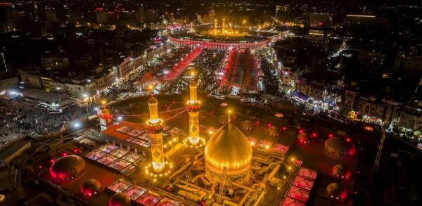عکس ماه و حرم امام حسین