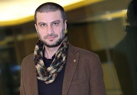 عکس بازیگران ماه تی تی