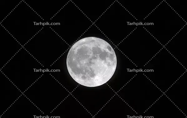 عکس ماه کامل در آسمان شب