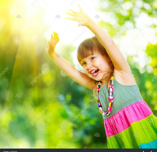 عکس منظره دختر بچه
