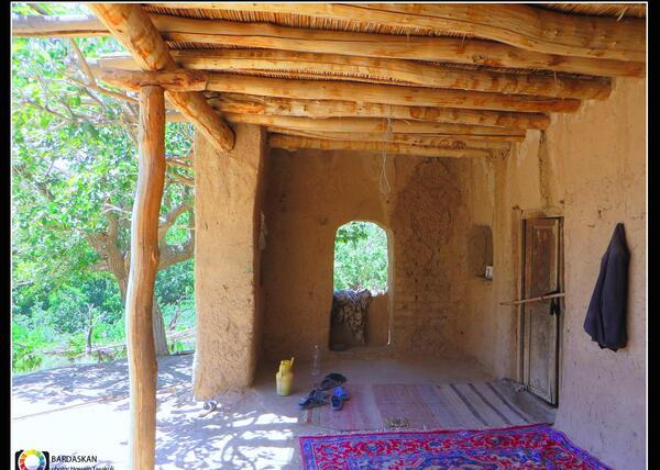 عکس منظره خانه قدیمی