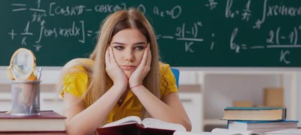 عکس کارتونی معلم ریاضی