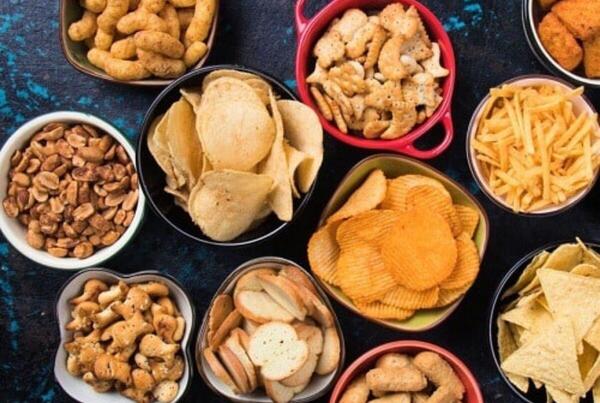 عکس چیپس و پفک و لواشک