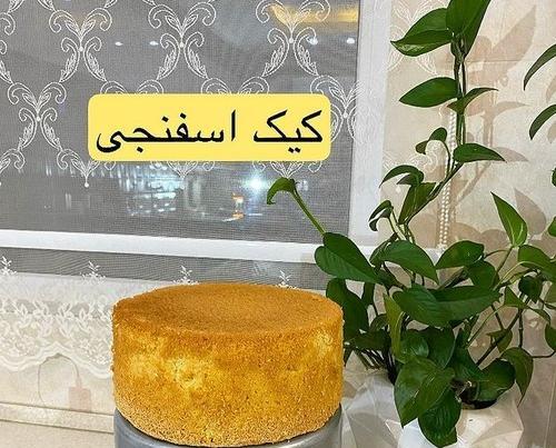 عکس کیک اسفنجی تولد