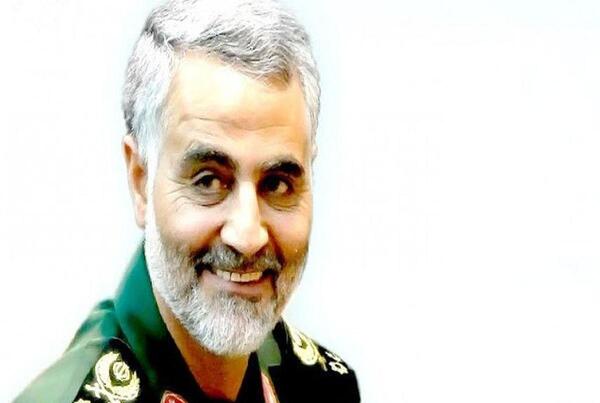 عکس از لبخند سردار سلیمانی