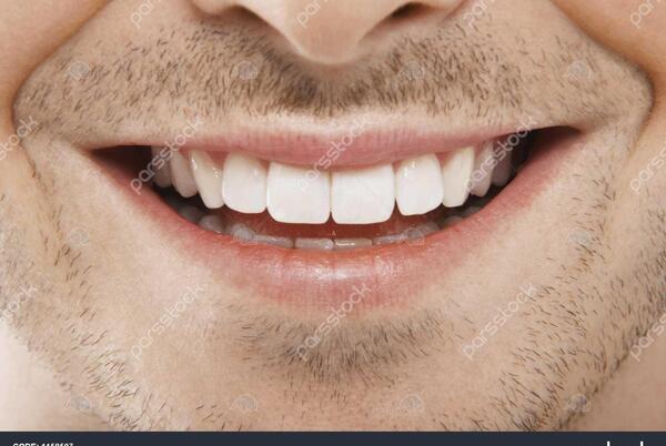 عکس از لبخند زدن