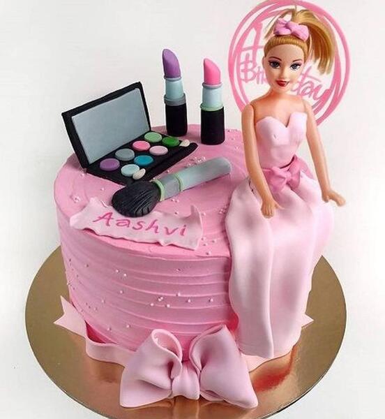 عکس کیک باربی سه طبقه