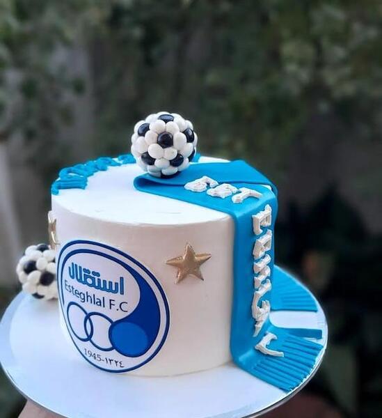 عکس کیک پسرانه فوتبالی