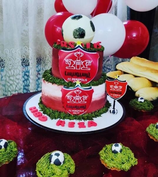 عکس کیک پرسپولیسی دو طبقه