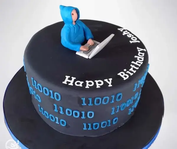 عکس کیک شکل پی پی