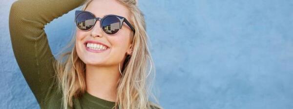 چگونه در عکس لبخند بزنیم