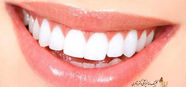 عکس لبخند بچه بی دندون