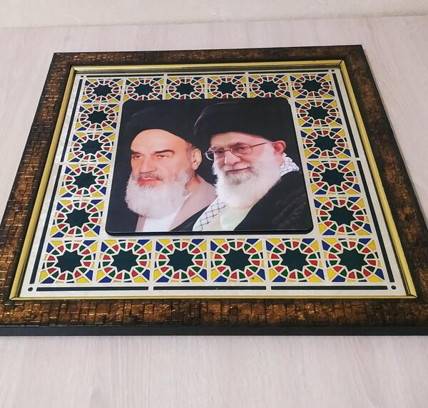 عکس امام خمینی با لبخند