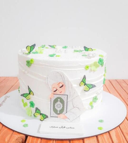 عکس کیک جشن تکلیف ساده