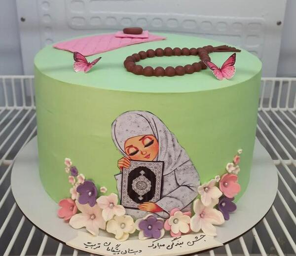 عکس کیک جشن تکلیف ساده