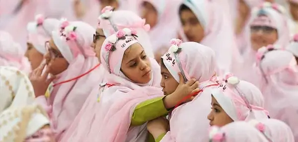 عکس کیک جشن تکلیف ساده